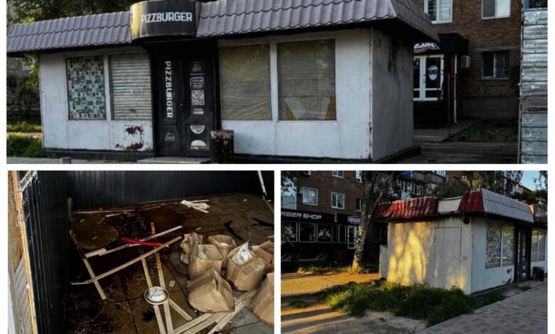 покинутий кіоск на Корабелів