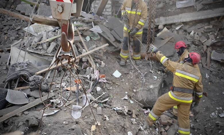 Руйнування: розбір завалів у Миколаєві