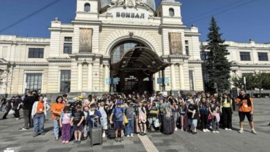 На залізничному вокзалі Івано-Франківська: до відпочинку готові!