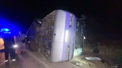 На Миколаївській трасі перекинувся автобус