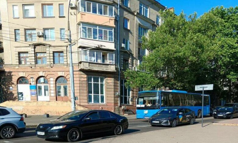 Миколаїв. Спека. Автобус.