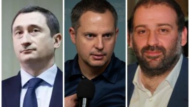 Зліва направо: Олексій Чернишов; Ростислав Шурма; Тімур Міндіч