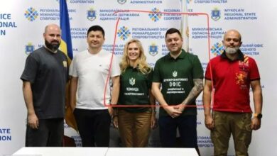 в центрі - Кім, Замазєєва, Гончаров