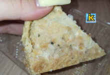 запліснявілий торт