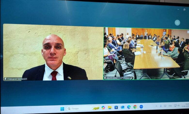 Сєнкевич і круглий стіл у Нью-Йорку