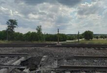 Пошкоджена залізниця (ілюстрація)