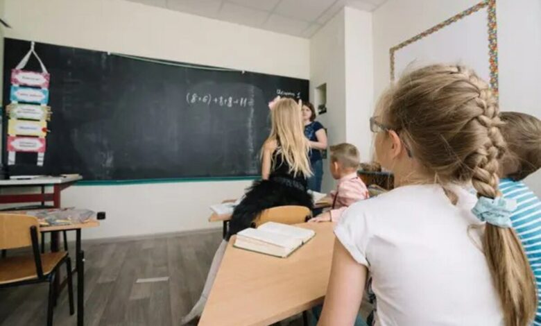 Що кажуть українські вчителі про свою роботу?