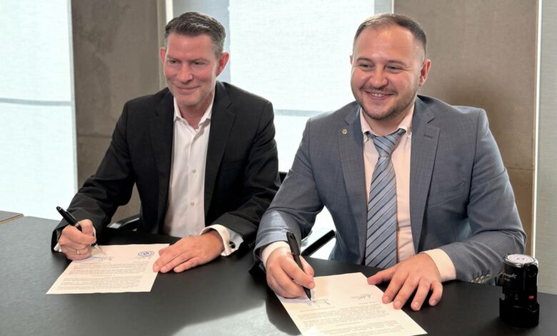 співпраця із Ганновером