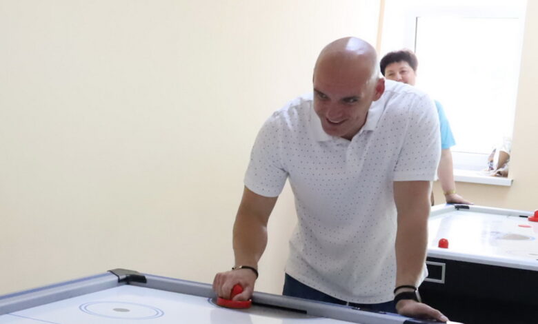 Сєнкевич в гостях на спартакіаді для пенсіонерів