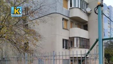 Пошкоджений при обстрілі будинок у Корабельному районі