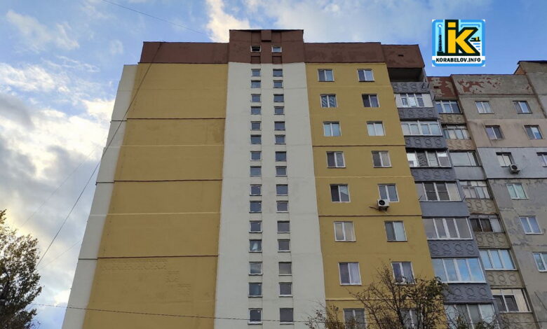 Янтарна, 67 (відновлена багатоповерхівка), обстріли