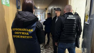 давав хабар за повернення авто