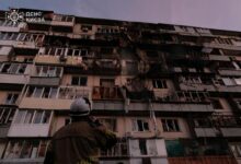 Один з пошкоджених будинків Києва