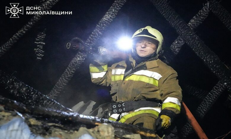 Працюють вогнеборці Корабельного