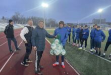 М'ячі для футболістів (Фото: Управління у справах фізичної культури і спорту ММР)