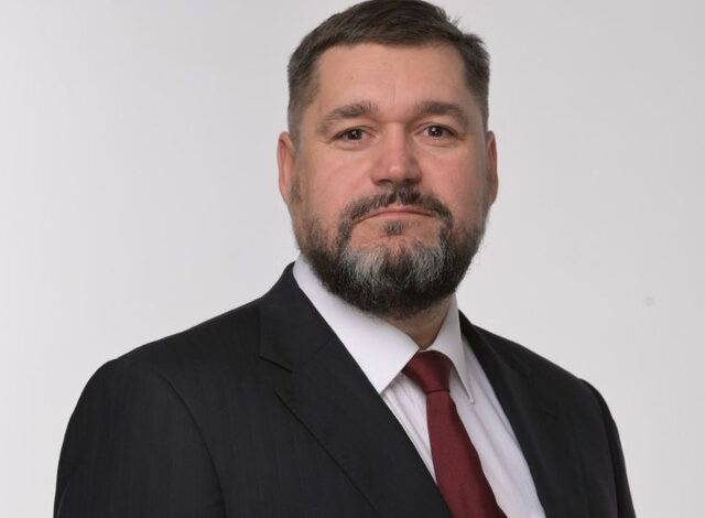 "Потеряшка" з облради: поранений на полюванні топ-чиновник зник зі звʼязку