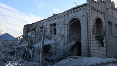 Наслідки російського удару по Корабельному району Миколаєва