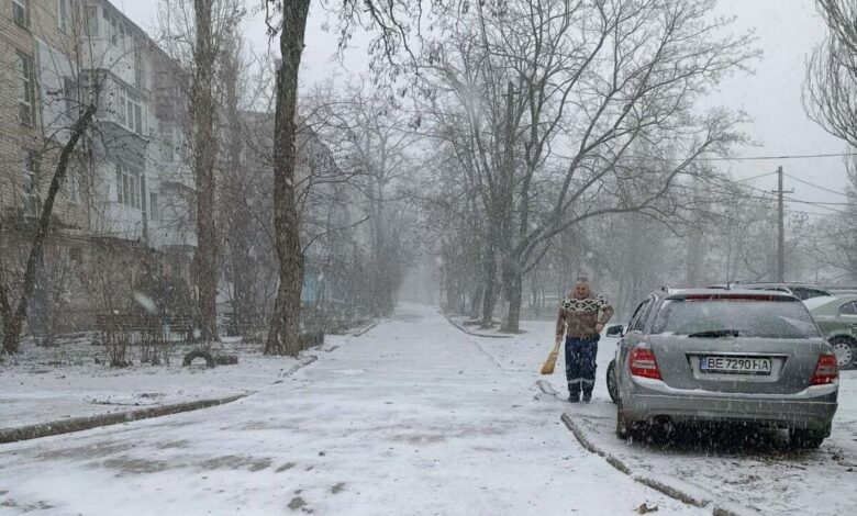 У Корабельному районі сніжить