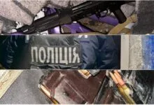 Поліцейські затримали чоловіка за незаконне зберігання зброї