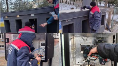 Комунальники з газовими горілками