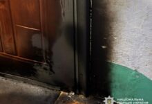 Через ревнощі постраждали двері