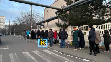 черги за водою в Корабельному