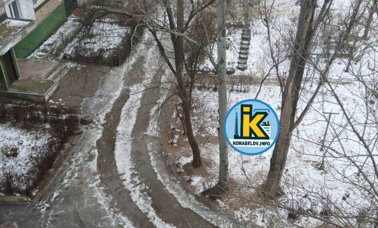 Витік по пр. Корабелів, 2а