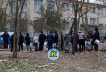 Черга біля пункту видачі води в Корабельному районі