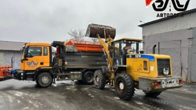 Працює техніка КП "ЕЛУ Автодоріг"