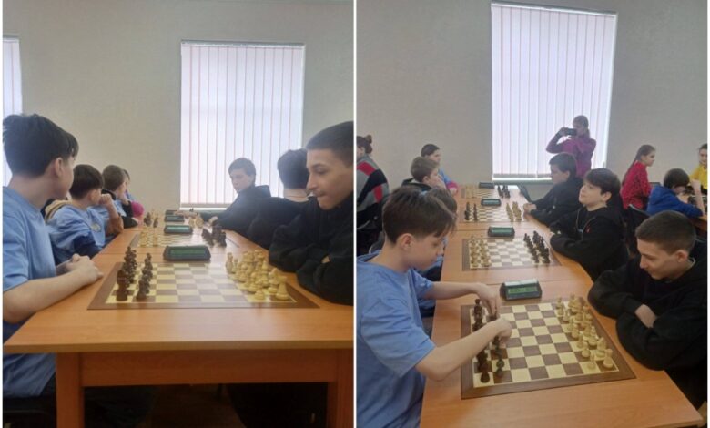 Змагаються юні шахісти з Корабельного