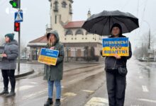 Хвилина мовчання в Миколаєві (фото "Суспільне")