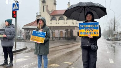 Хвилина мовчання в Миколаєві (фото "Суспільне")