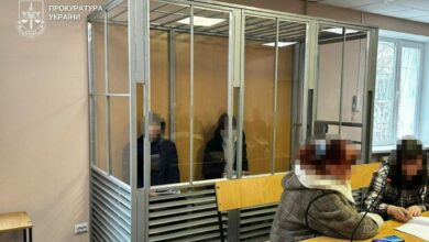 Неповнолітні "герої" в залі суду