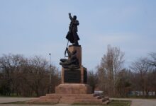 Пам'ятник борцям за владу Рад