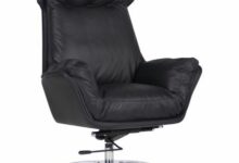 Одно з крісел компанії "AMF" вартістю 34999 гривень