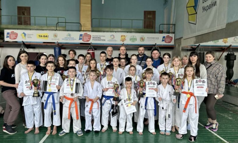Миколаївські каратисти взяли золото на двох турнірах з кіокушин карате