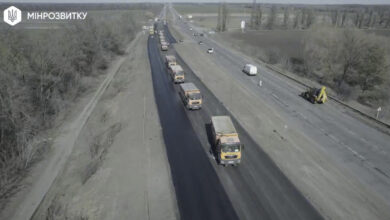 Дороги латають по всій Україні