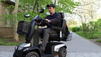 Володимир Кайда опановує новий транспортний засіб