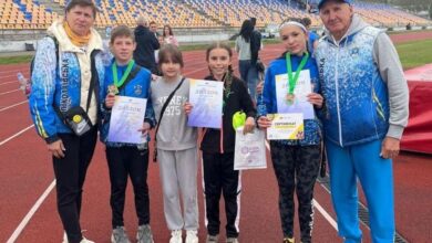 Юні переможці та їх тренери