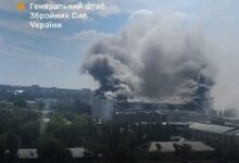 Палає завод електроніки у Воронежі (фото ГШ ЗСУ)