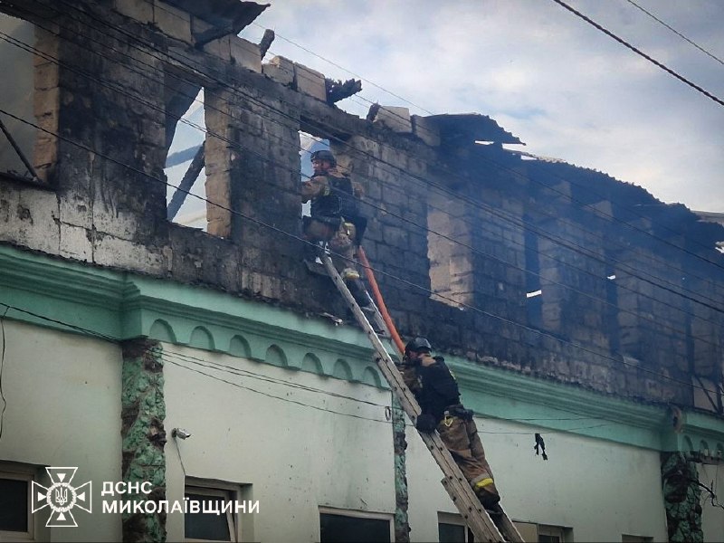 Пожежа в Очакові внаслідок атаки безпілотників