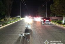 Наслідки ДТП у Миколаєві за участю мінівена та електросамоката