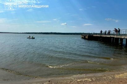 Пошукові роботи на воді після зникнення дитини в Бузькому лимані
