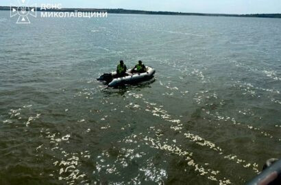Пошукові роботи на воді після зникнення дитини в Бузькому лимані