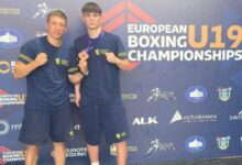 Назар Ключко та тренери після чемпіонату Європи з боксу