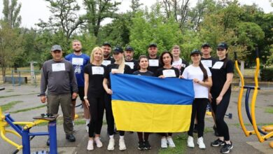 Учасники забігу «Шаную Воїнів, біжу за Героїв України» у Миколаєві