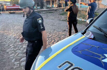 Російський дрон убив трьох дітей на Миколаївщині: ще один чоловік помер дорогою до лікарні