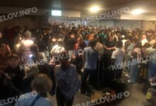 затримка потягівб люди на Київському вокзалі
