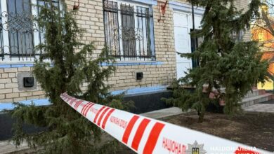 Мисливська рушниця та гільзи, вилучені під час розслідування смертельної стрілянини
