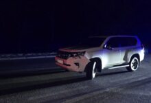 Фото з місця ДТП за участі Toyota Land Cruiser Prado та пішохода у Миколаєві